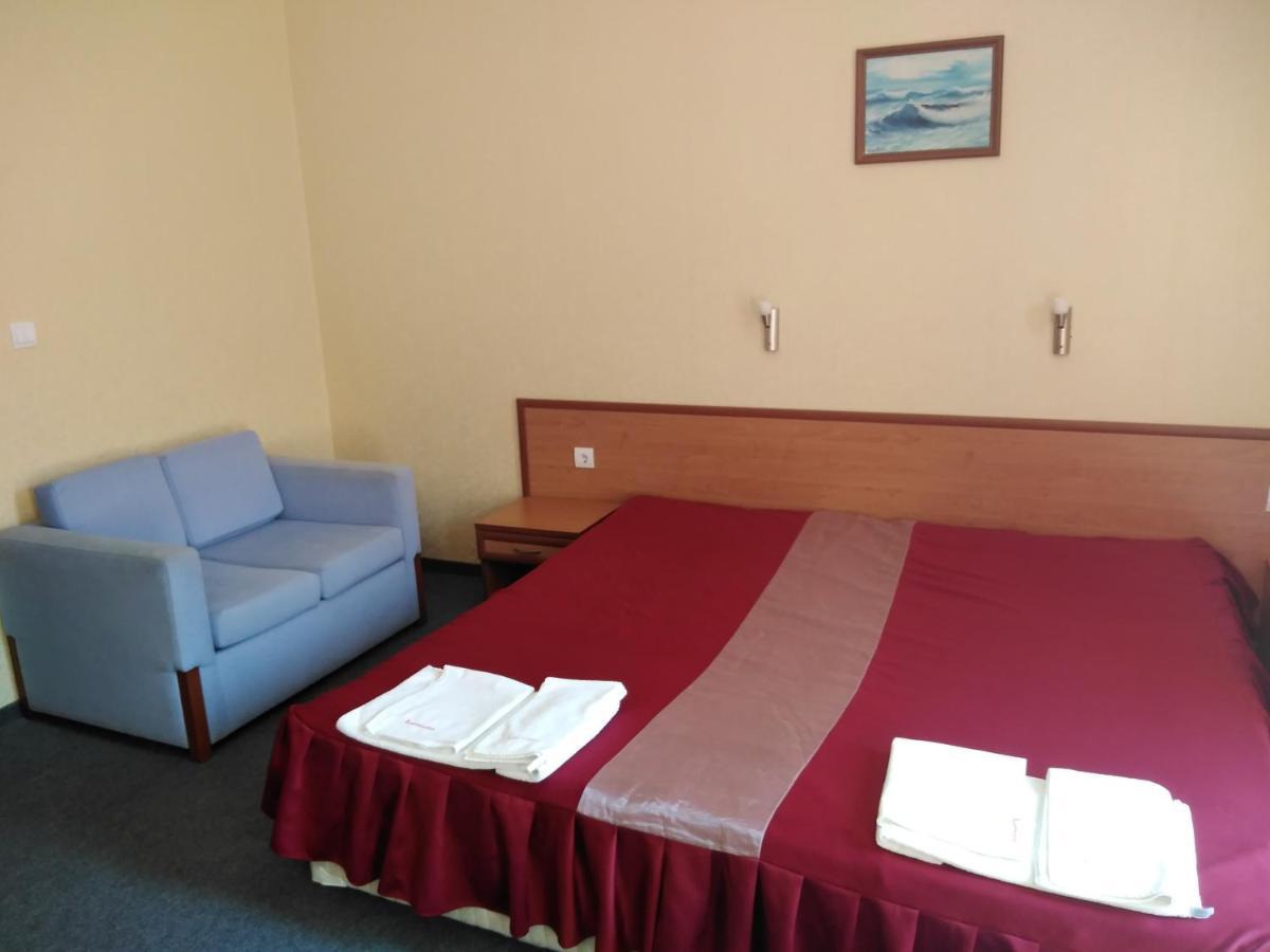 Cantilena Hotel Nesebar Ruang foto