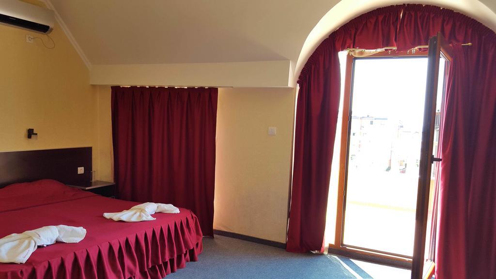 Cantilena Hotel Nesebar Ruang foto
