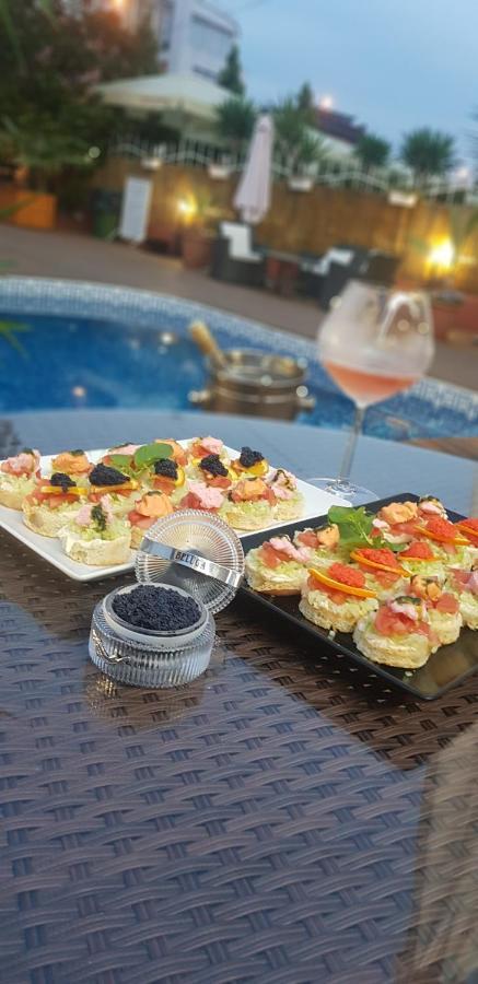 Cantilena Hotel Nesebar Bagian luar foto